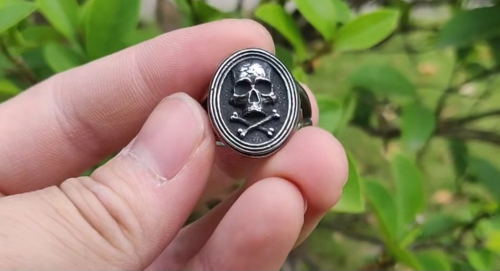 Jolly Roger Ring