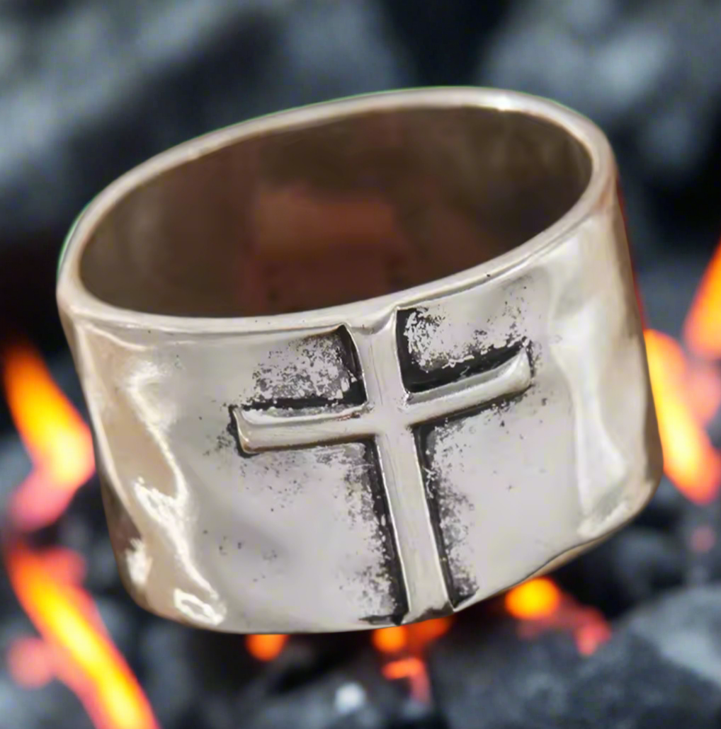 Unisex Crucifix Ring